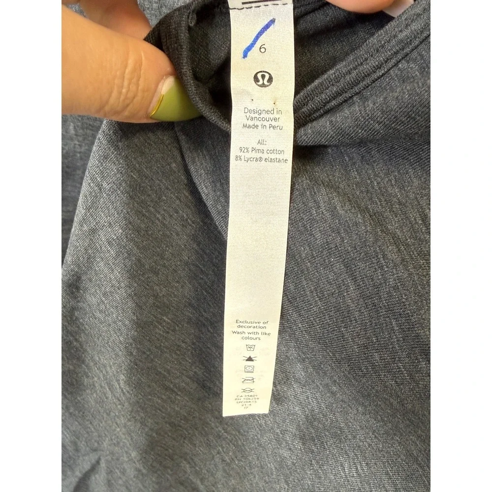 Lululemon Womens Back Into It Long Sleeve 6 Black Minimalist Athleisure Yoga Top
